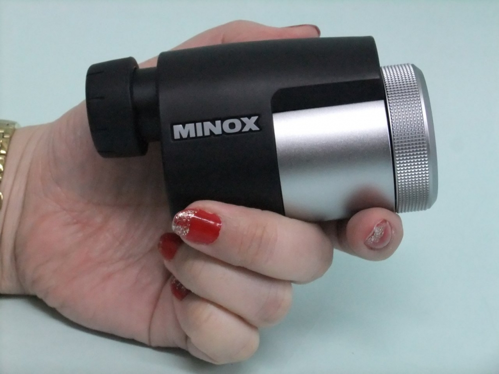 ミノックス　マイクロスコープMS8×25 手持